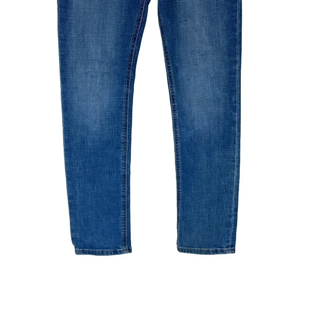 Old Navy Relaxed Slim Jeans Boys Size 14 Blue Medium Wash Built-In Tough Denim